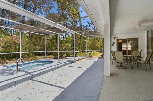 13 BONNIE COURT N, Homosassa, FL 34446