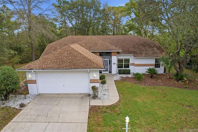 13 BONNIE COURT N, Homosassa, FL 34446