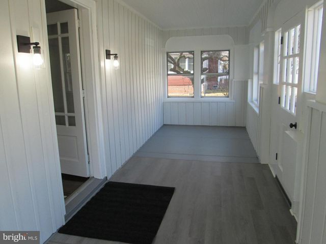 205 WICKLOW RD, Glen Burnie, MD 21061