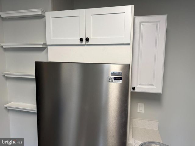 205 WICKLOW RD, Glen Burnie, MD 21061