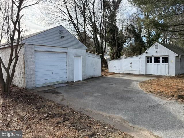 205 WICKLOW RD, Glen Burnie, MD 21061