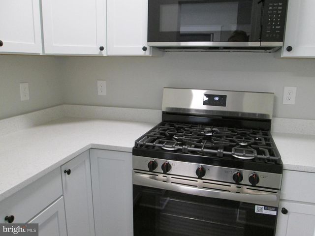 205 WICKLOW RD, Glen Burnie, MD 21061