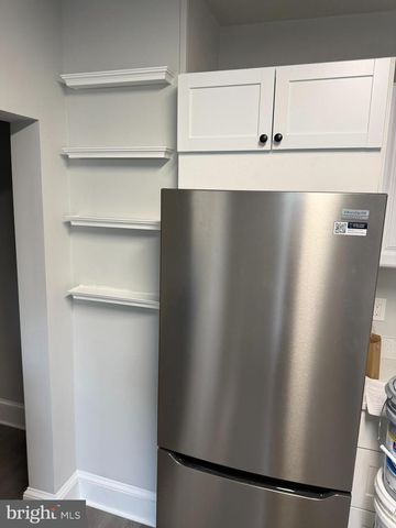 205 WICKLOW RD, Glen Burnie, MD 21061