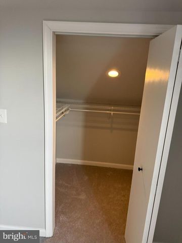 205 WICKLOW RD, Glen Burnie, MD 21061