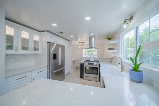 6504 Tamarind, Oak Park, CA 91377