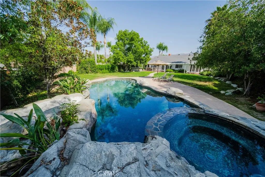 6504 Tamarind, Oak Park, CA 91377