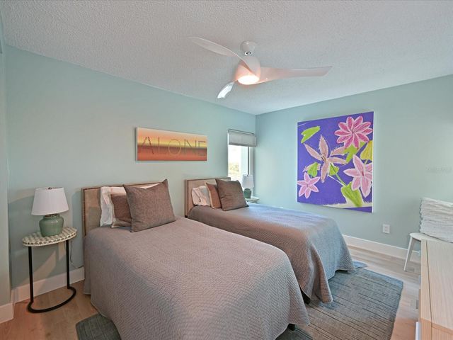 5591 GULF OF MEXICO DRIVE 4, Longboat Key, FL 34228