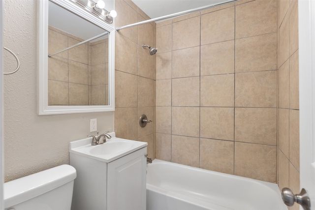 3919 SE 10th Place, Oklahoma City, OK 73115