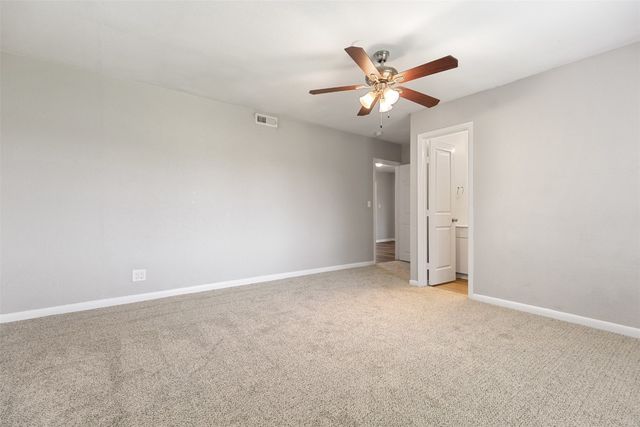 3919 SE 10th Place, Oklahoma City, OK 73115