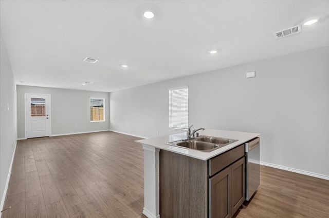 1121 Southfield Drive, Josephine, TX 75135