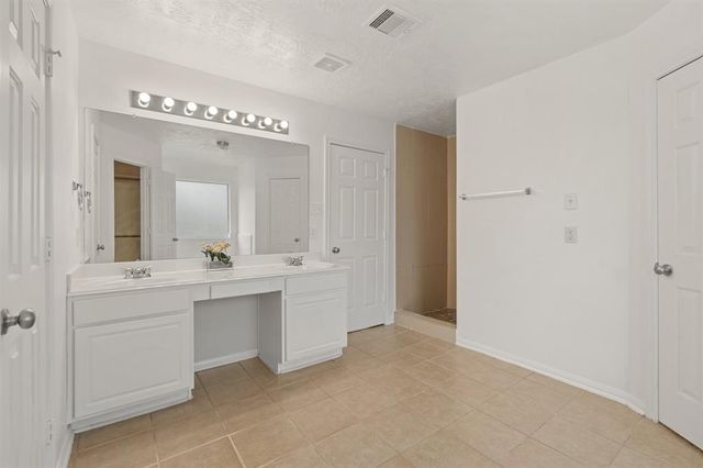 2418 Fawnlake Circle, Katy, TX 77493