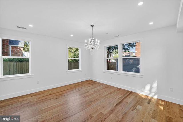 1516 EVARTS ST NE, Washington, DC 20018