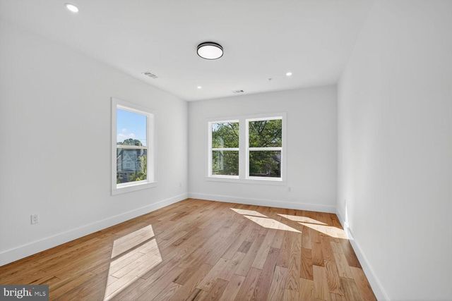 1516 EVARTS ST NE, Washington, DC 20018