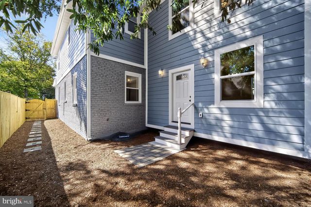 1516 EVARTS ST NE, Washington, DC 20018