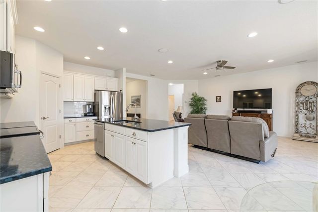 12306 HALFMOON LAKE TERRACE, Bradenton, FL 34211