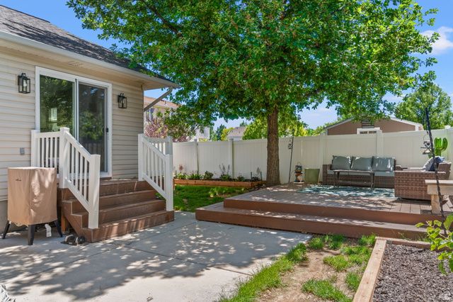 11834 S CARBIDE CT, Herriman, UT 84096
