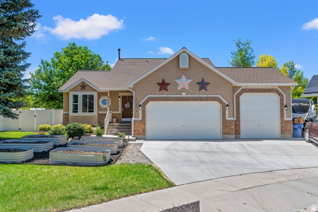 11834 S CARBIDE CT, Herriman, UT 84096