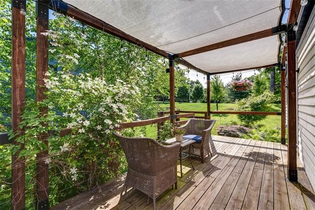 30 NE Normandy Lane, Kansas City, MO 64116