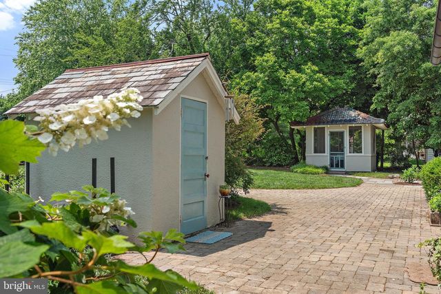 2 RIVER DR, Annapolis, MD 21403