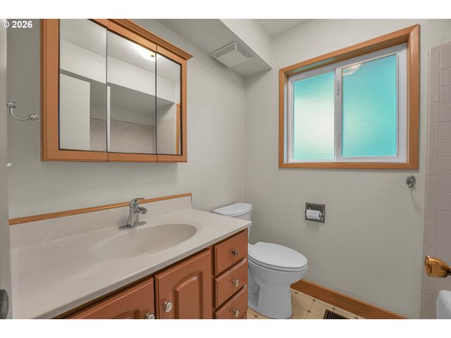 4404 Ne 129TH Pl, Portland, OR 97230