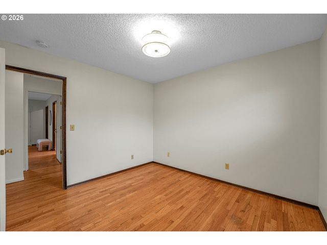 4404 Ne 129TH Pl, Portland, OR 97230