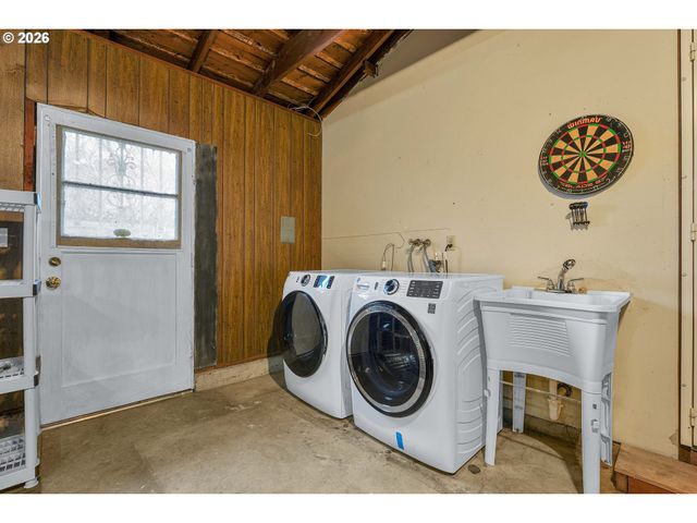 4404 Ne 129TH Pl, Portland, OR 97230