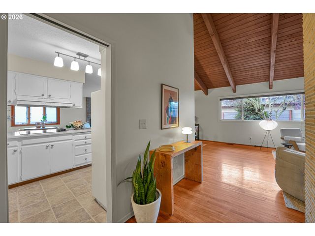 4404 Ne 129TH Pl, Portland, OR 97230