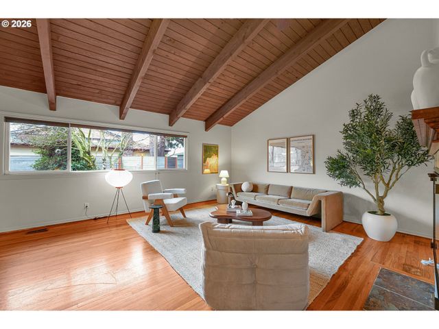 4404 Ne 129TH Pl, Portland, OR 97230