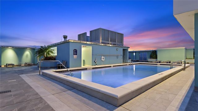 1 BEACH DRIVE SE 2512, St Petersburg, FL 33701