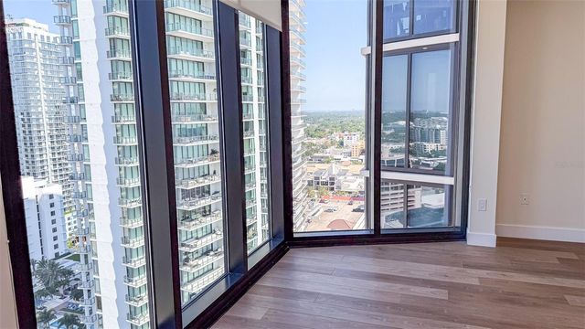 1 BEACH DRIVE SE 2512, St Petersburg, FL 33701