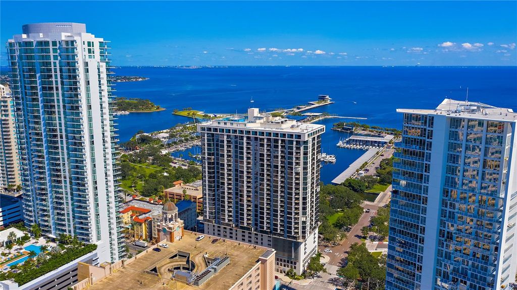 1 BEACH DRIVE SE 2512, St Petersburg, FL 33701