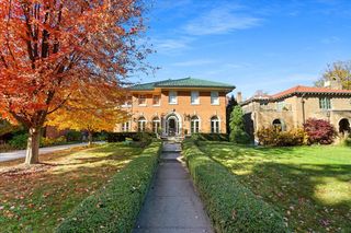 940 Bonnie Brae Place, River Forest, IL 60305