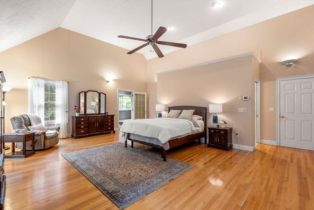 495 Grafton St, Shrewsbury, MA 01545