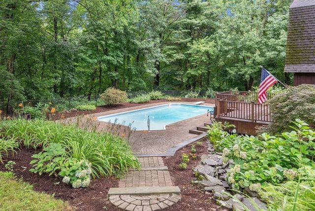 495 Grafton St, Shrewsbury, MA 01545