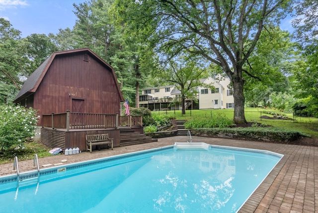 495 Grafton St, Shrewsbury, MA 01545