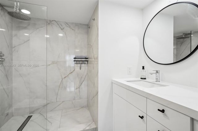 19701 E Country Club Drive 5603, Aventura, FL 33180