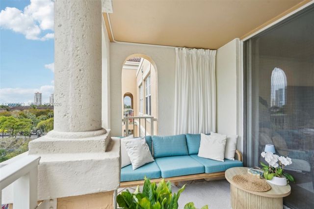 19701 E Country Club Drive 5603, Aventura, FL 33180