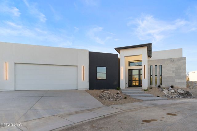 5699 RIO BONITO Circle, El Paso, TX 79932