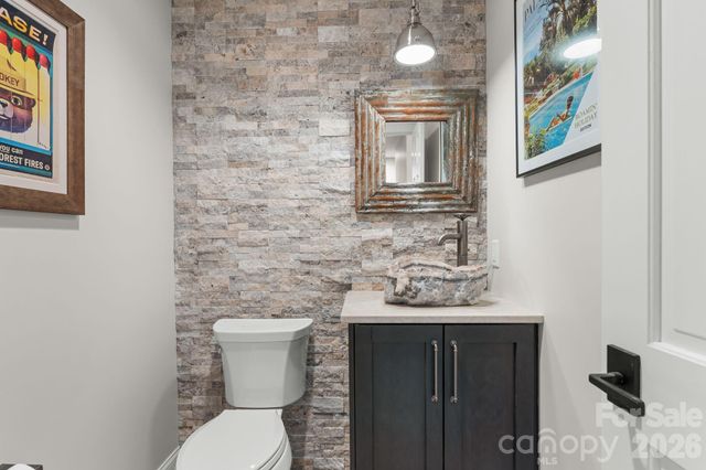 3302 Timber Trail, Asheville, NC 28804