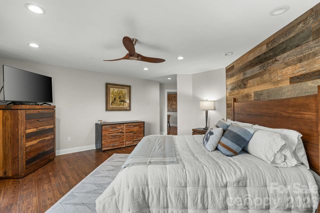 3302 Timber Trail, Asheville, NC 28804