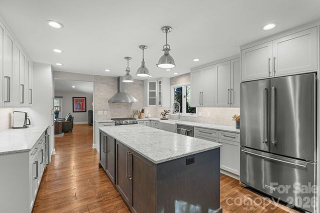 3302 Timber Trail, Asheville, NC 28804