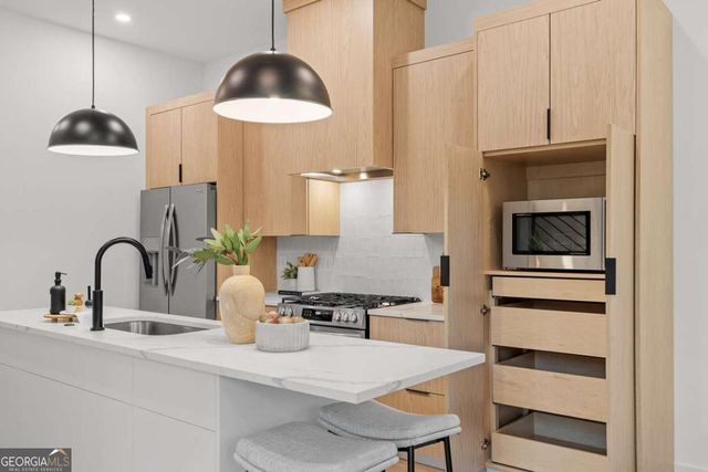 1161 Penny Lane, Atlanta, GA 30329