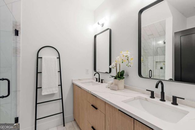 1161 Penny Lane, Atlanta, GA 30329