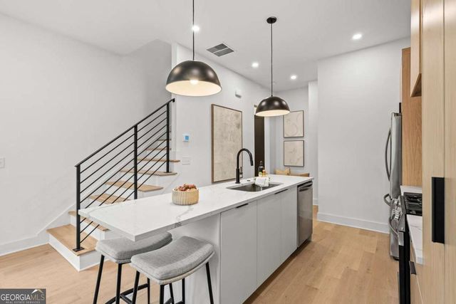 1161 Penny Lane, Atlanta, GA 30329