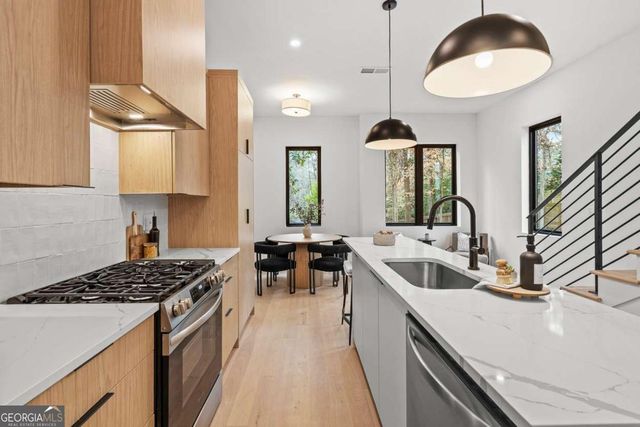 1161 Penny Lane, Atlanta, GA 30329