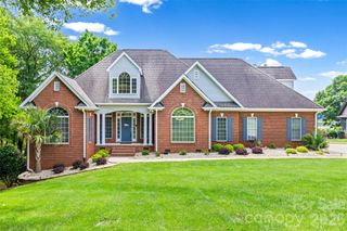 1850 Poinciana Drive, York, SC 29745
