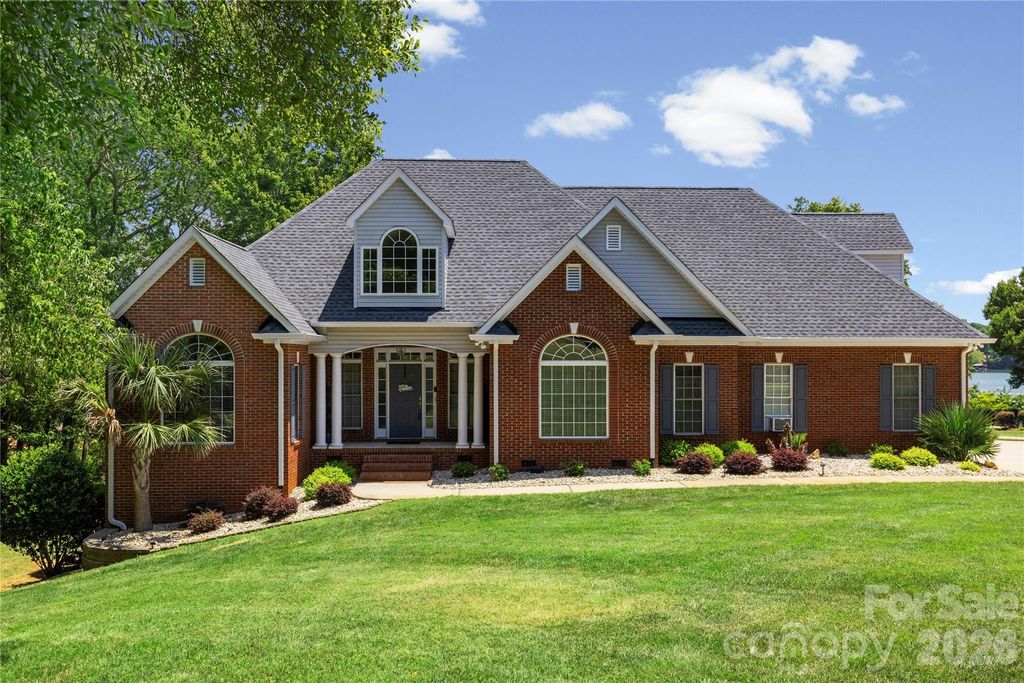 1850 Poinciana Drive, York, SC 29745