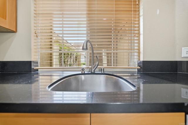 10974 Creekbridge Place, San Diego, CA 92128