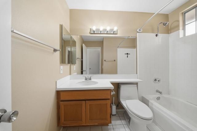 10974 Creekbridge Place, San Diego, CA 92128