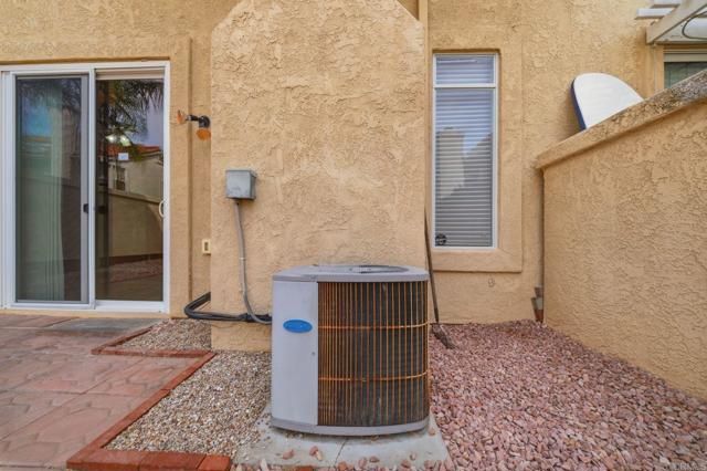 10974 Creekbridge Place, San Diego, CA 92128